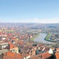 Одсекао себи прст у суду