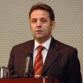 Крај сарадње са Хагом до краја године
