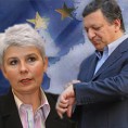 (Без)успешна дипломатија Јадранке Косор