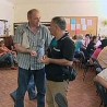 Песницом ударио професора