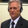 Оптужба показала слике Перишића с Младићем