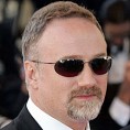 Финчер режира "сај-фај" трилер