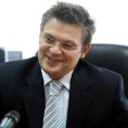 Заплењени милиони евра, станови и слаткиши
