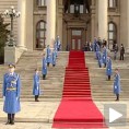 Парламент у свечаном руху