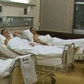 Двојица кошаркаша и даље критично