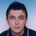Повредио полицајце бежећи 