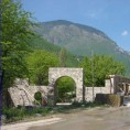 Обијене куће Срба повратника