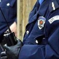 Полицајци удаљени из службе