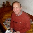 Три деценије сaкупља новине
