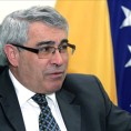Поган језик и чисте руке