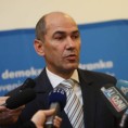 Оптужбе на рачун Јанше