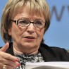 Дорис Пак позвала на демонстрације