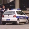 Младожења напао полицајце 