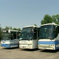 Путнике превозио пијани возач