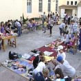 Мали пијачни продавци 