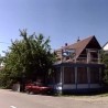 Насеље са 13 кућа и седам кафана