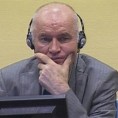 Младићева одбрана против два суђења 