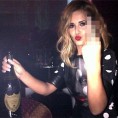 Черил се покајaла због „пијаних“ слика