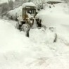 Снег блокирао локалне путеве