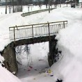 Мост као претња