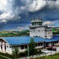 Почиње чишћење аеродрома Поникве