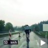 Мишко вози бицикл