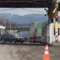 Спречен шверц драгог камења