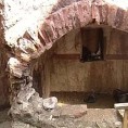 Ранихришћанске гробнице у кругу фабрике