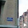 Префарбане табле са именом Ђинђића