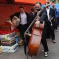 Музика милиона