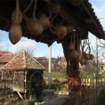 Прошлост чува у свом етно дворишту