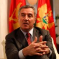 Ђукановић: Србија - локомотива европског пута