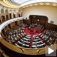 Чији новац користе политичке партије