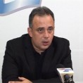 Новаковић: Сметају појединци а не партије
