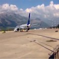Авион принудно слетео у Дубровник