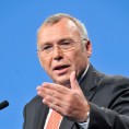 Гузенбауер прихватио Вучићев позив