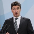 Нема одлагања примене ћирилице