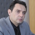 Вулин: За Србију важно да се изађе на изборе