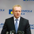 Ђилас критикује Стефановића