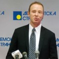 ДС: Откуд Јовичић на седници Привременог већа?