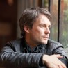 Питер Хобс: У воћњаку, ластавице
