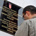 Разбијена ћирилична табла у Винковцима