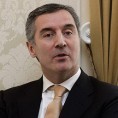 Ђукановић шири коалицију