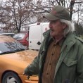 Глумац заљубљен у аутомобиле