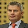 Бут: Занимљива идеја о заједничким амбасадама