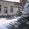 Демолирана школа у Јазовнику