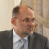 Кацин: Србија због ЕУ мора да мења Устав