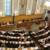 Потписи за референдум о ћирилици на провери
