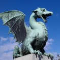 Словенија у ЕУ, од ентузијазма до неповерења