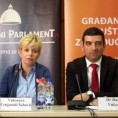 Јача контрола извршне власти уз притисак друштва